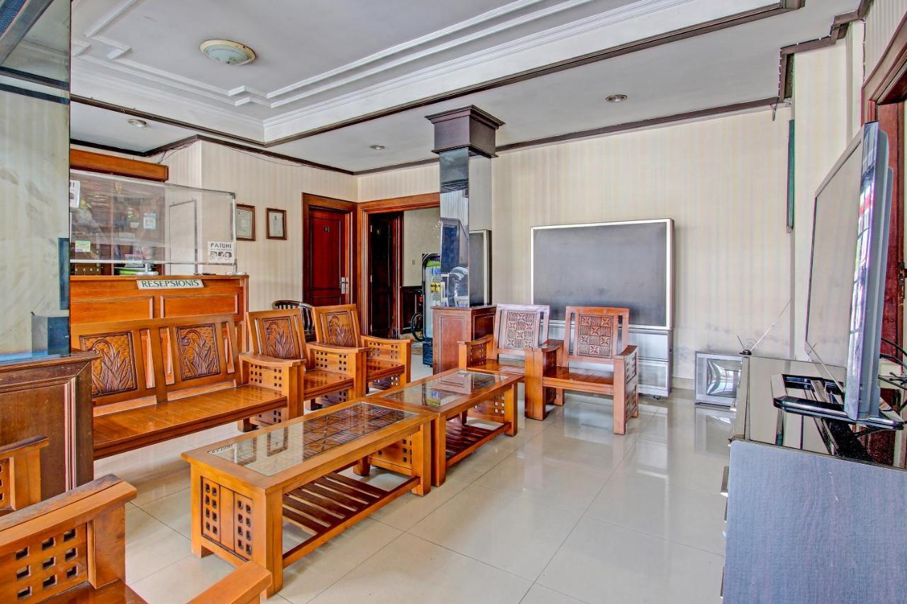 Oyo 91525 Hotel Bugisan Ngabean 外观 照片
